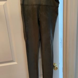Spanx Faux Leather Leggings (dark green)